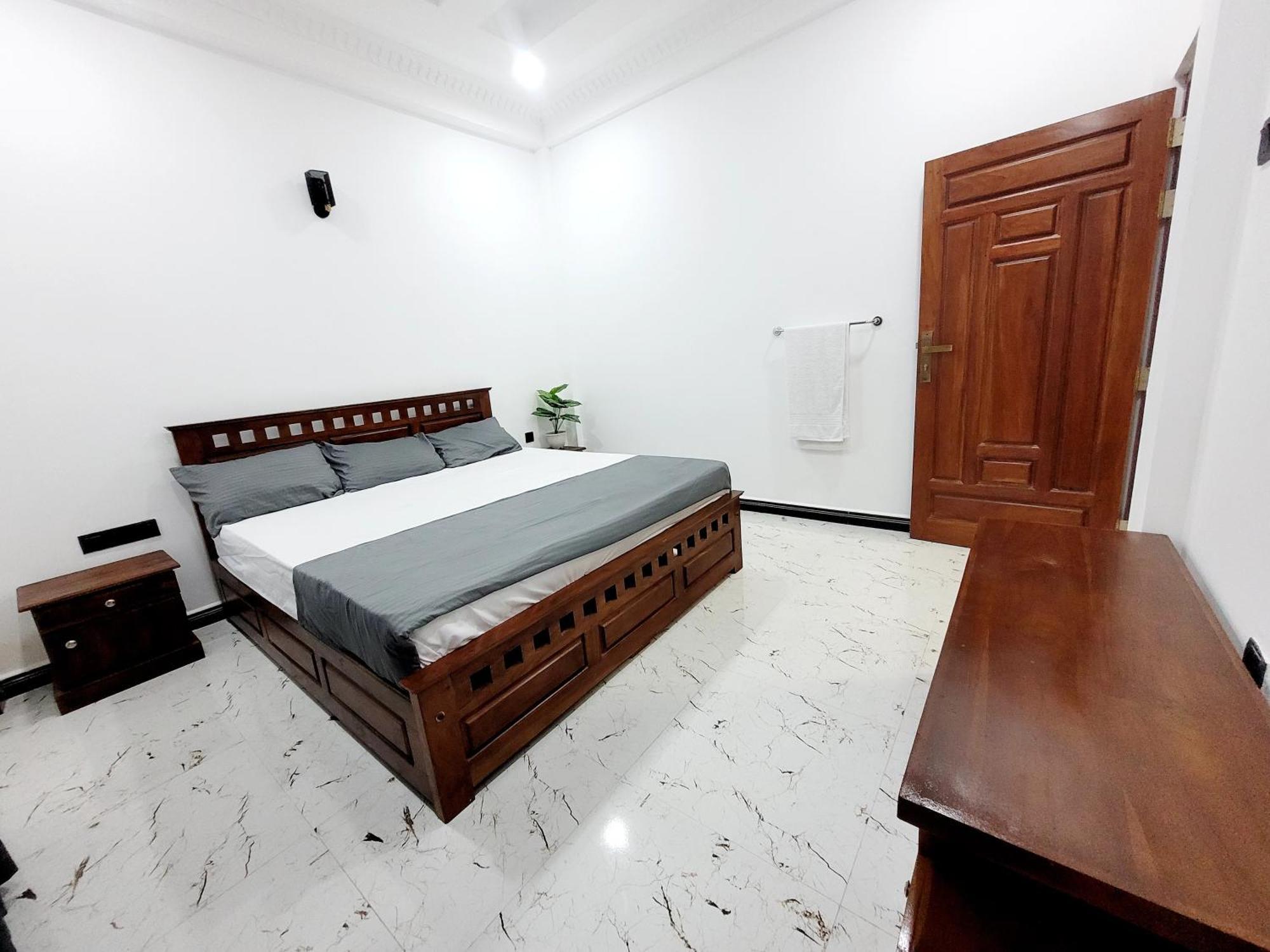Munril Guest Apartment Jaffna Exterior foto