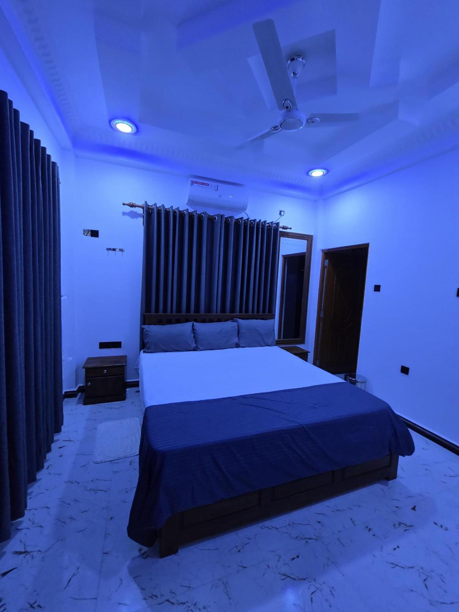 Munril Guest Apartment Jaffna Exterior foto