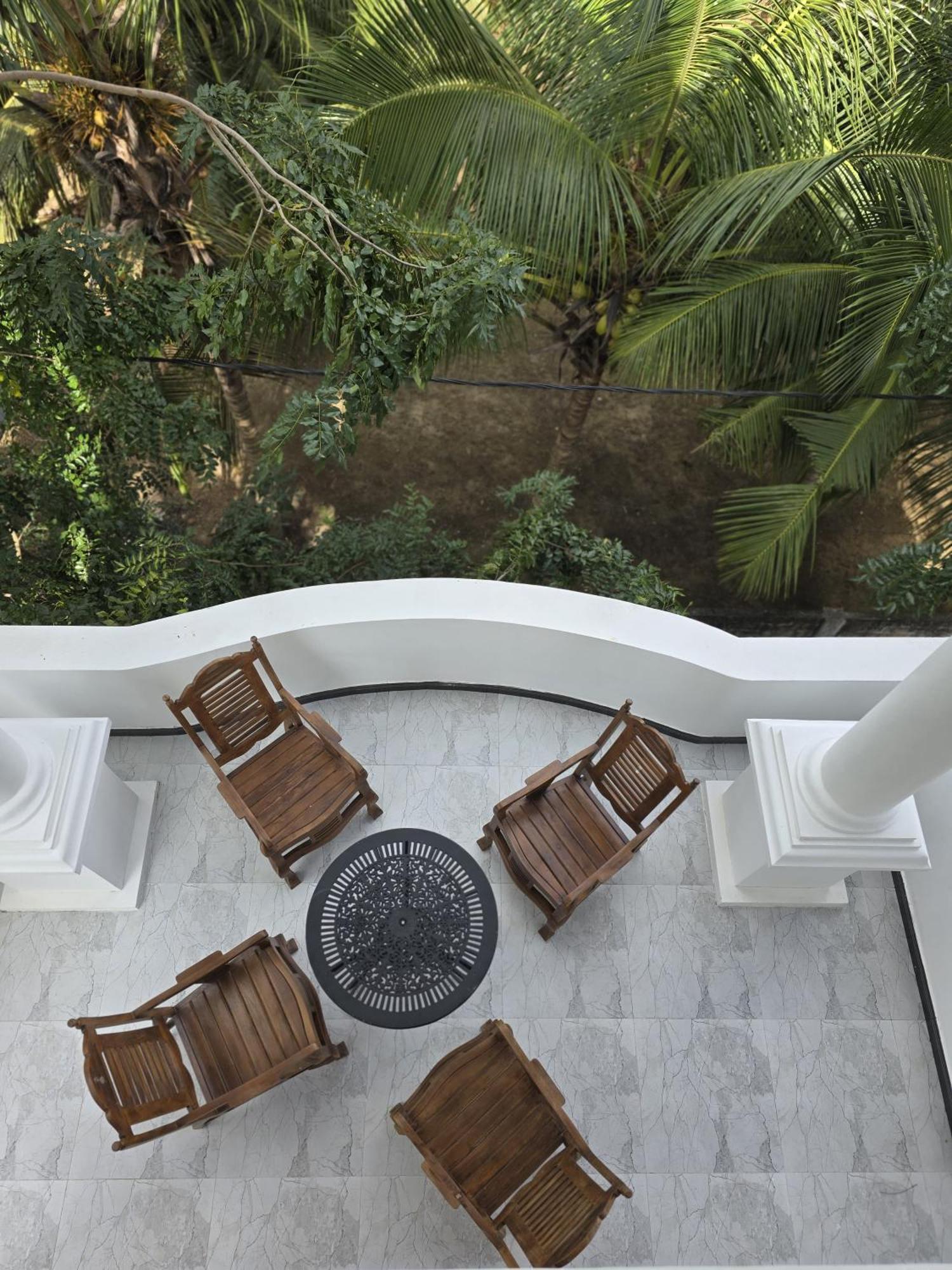 Munril Guest Apartment Jaffna Exterior foto