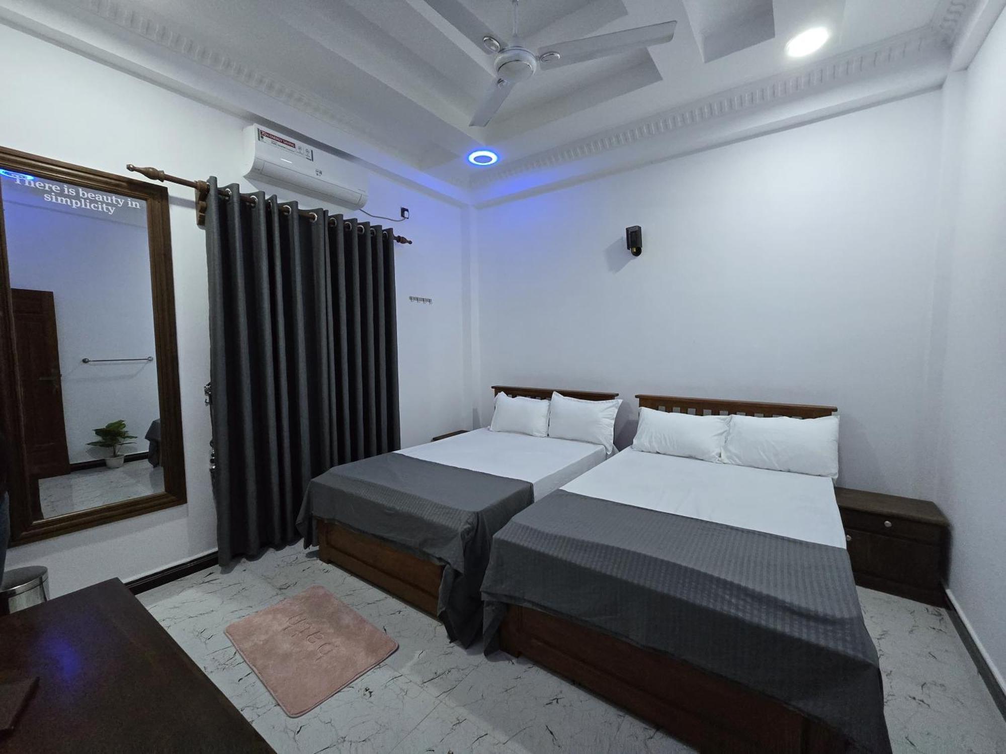 Munril Guest Apartment Jaffna Exterior foto