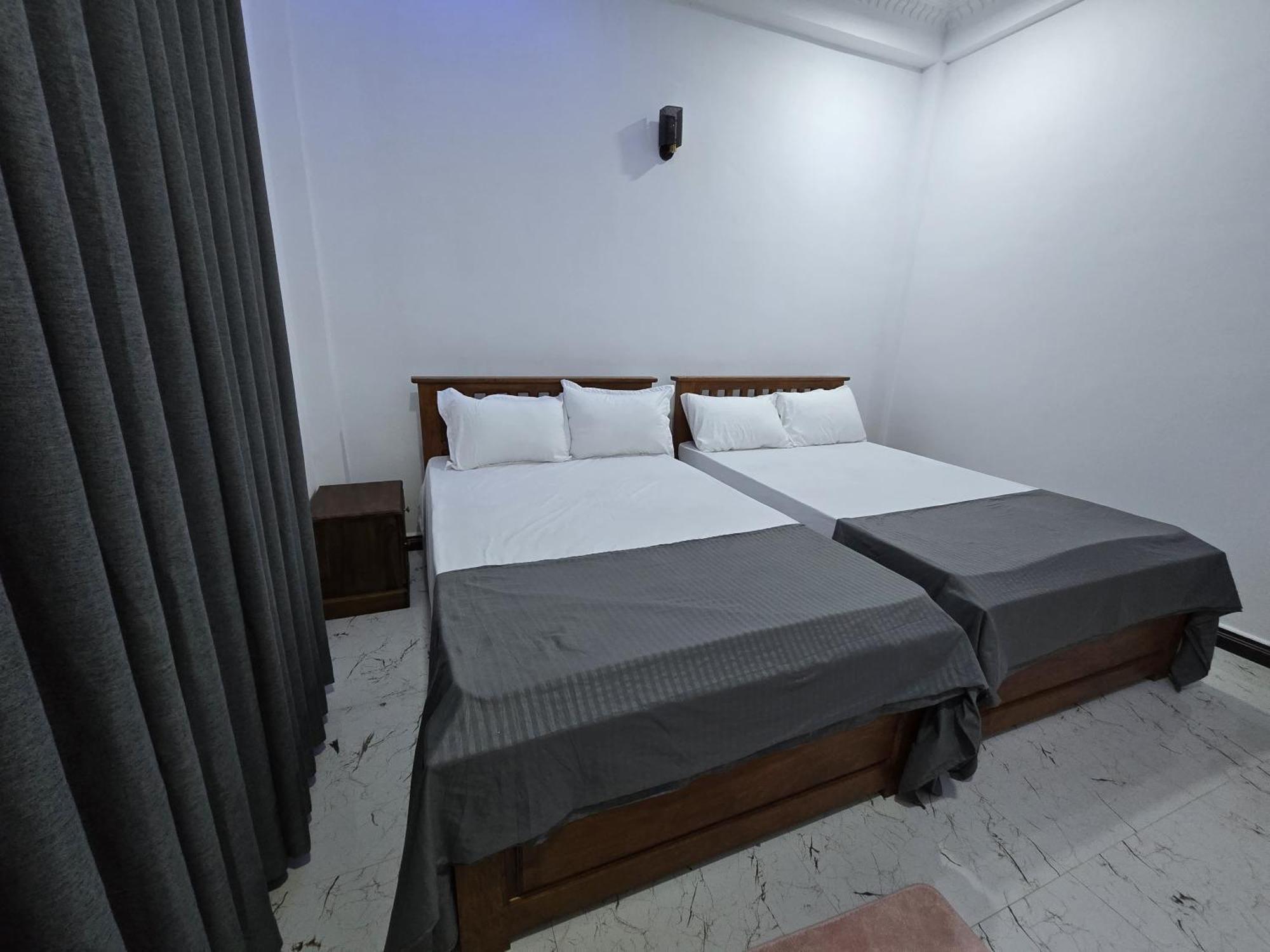 Munril Guest Apartment Jaffna Exterior foto