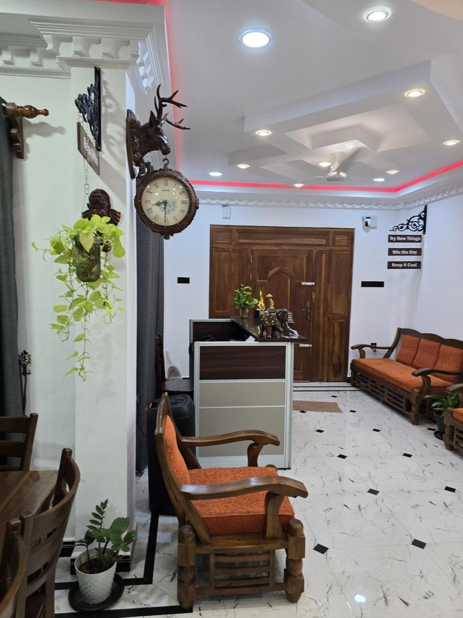 Munril Guest Apartment Jaffna Exterior foto